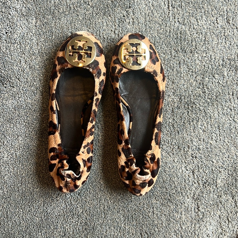 Tory Burch Leopard Reva Ballet Flats size 7 great condition! Open to offers